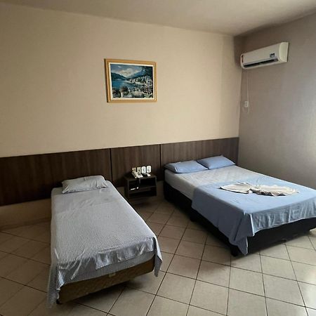 Hotel Central Порту-Велю Екстер'єр фото