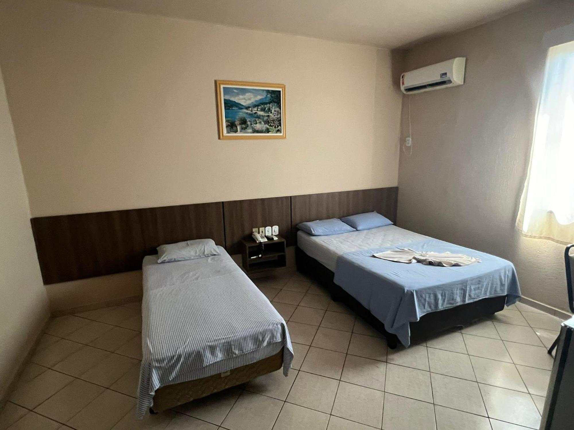Hotel Central Порту-Велю Екстер'єр фото